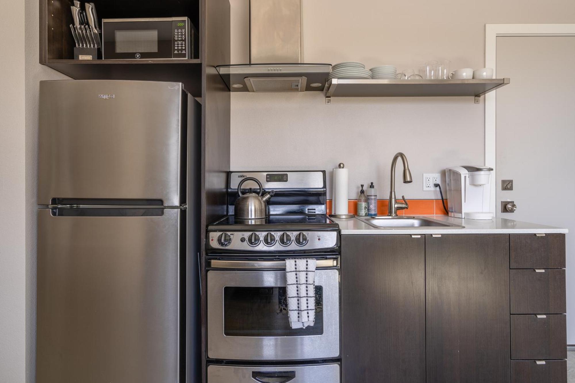 Sunny Studio Apartment - Food Carts, Coffee & Bars Portland Exterior photo