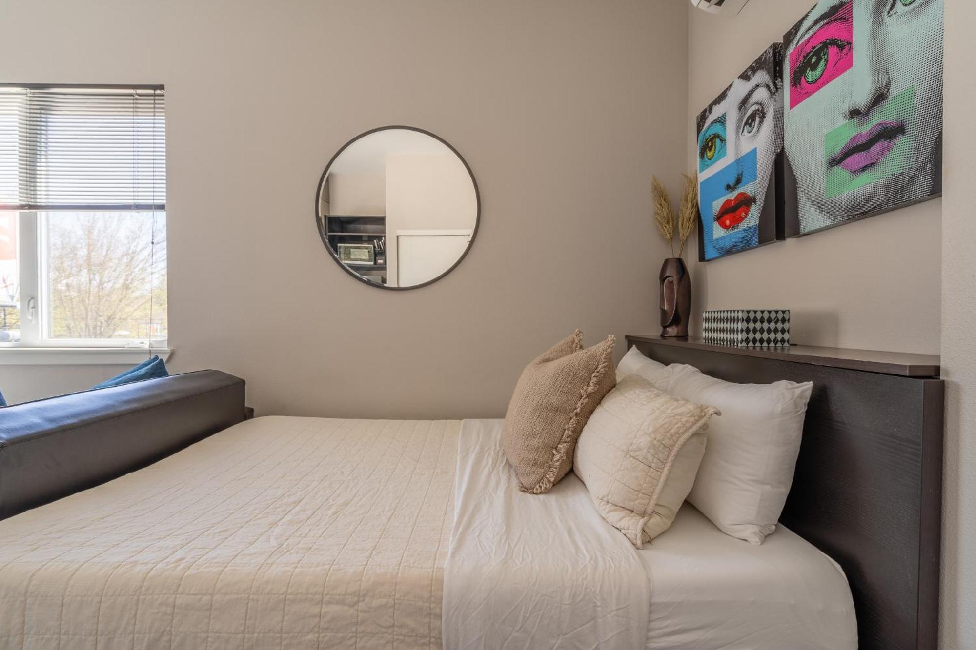 Sunny Studio Apartment - Food Carts, Coffee & Bars Portland Exterior photo