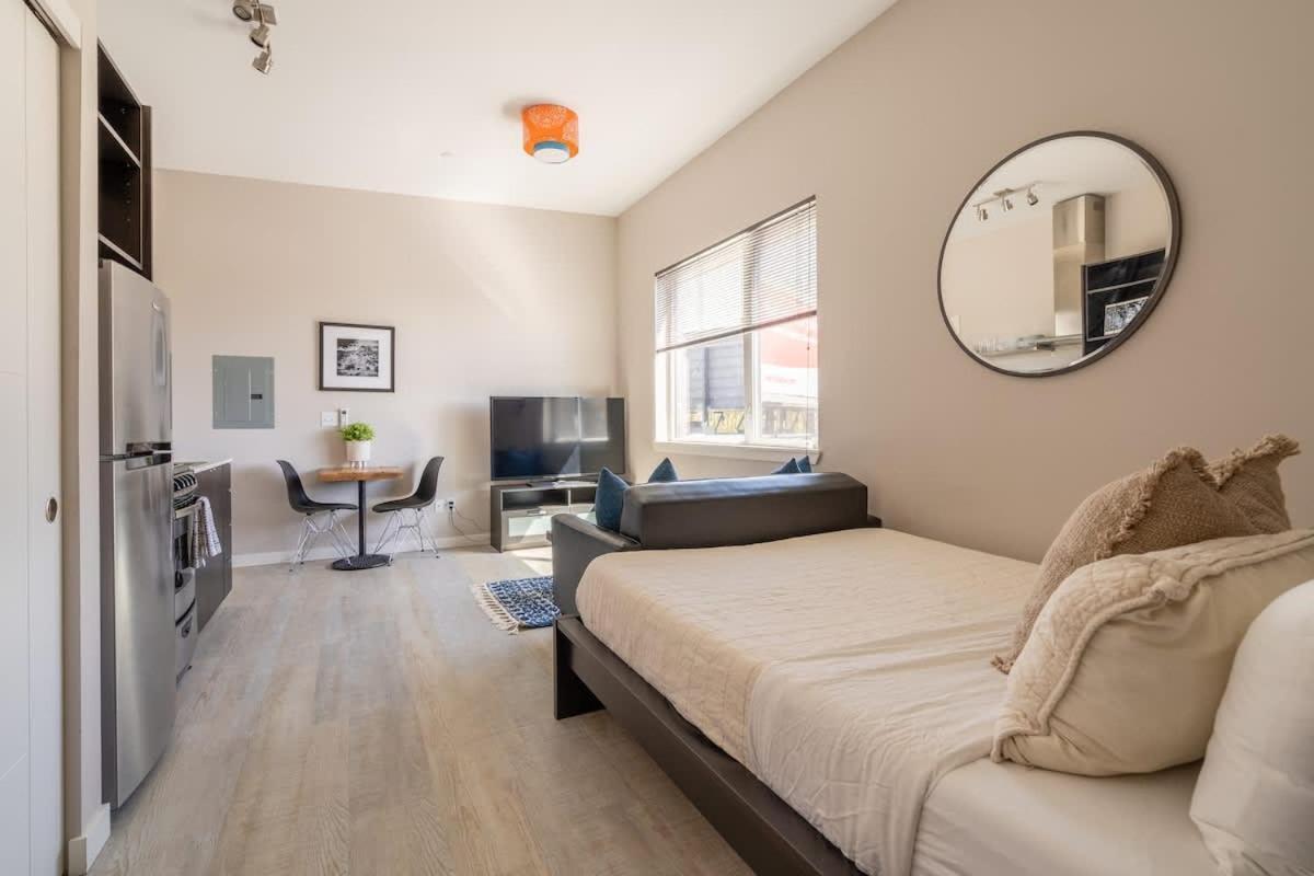 Sunny Studio Apartment - Food Carts, Coffee & Bars Portland Exterior photo